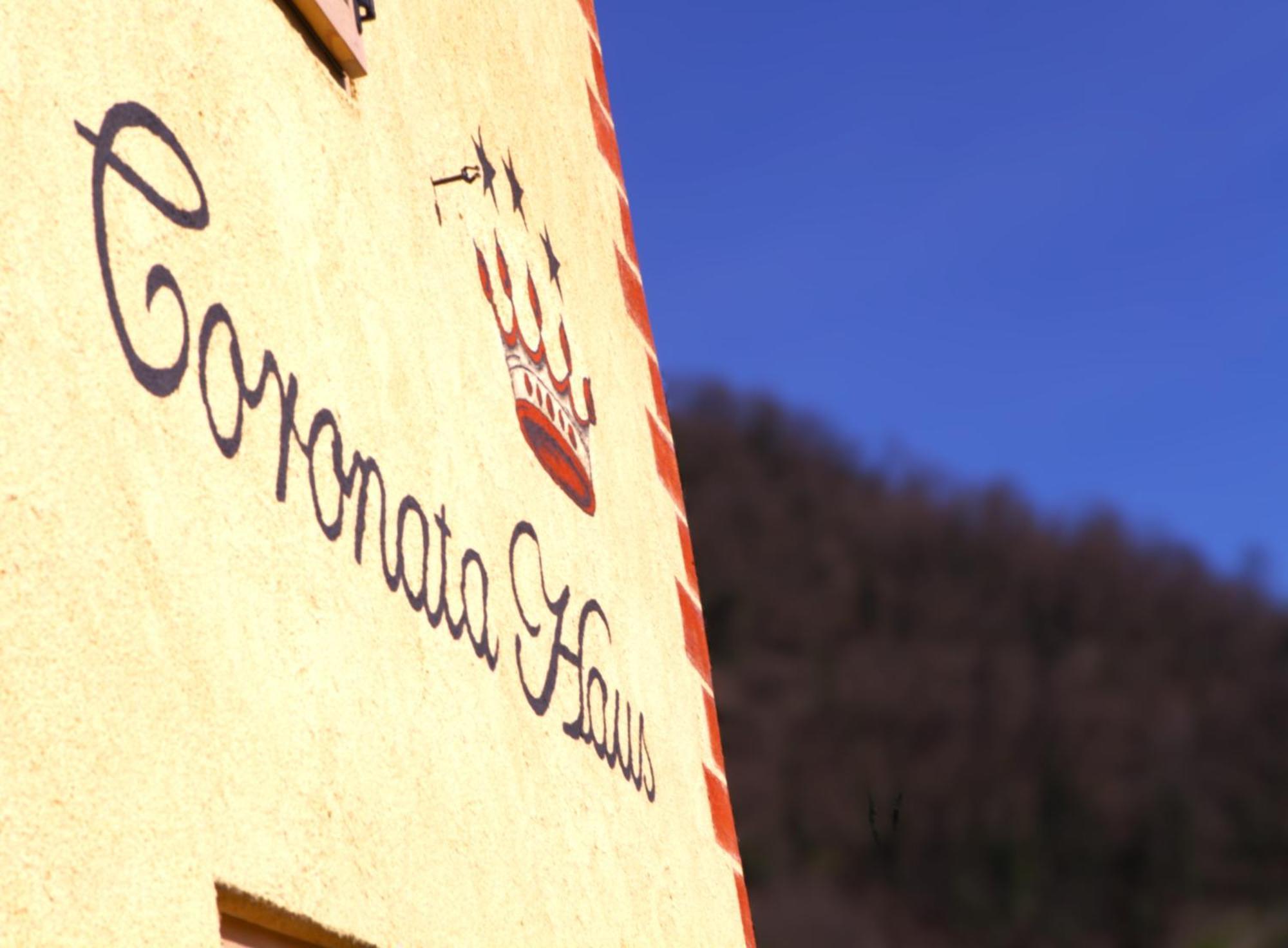 Coronata Haus Bed & Breakfast 3*