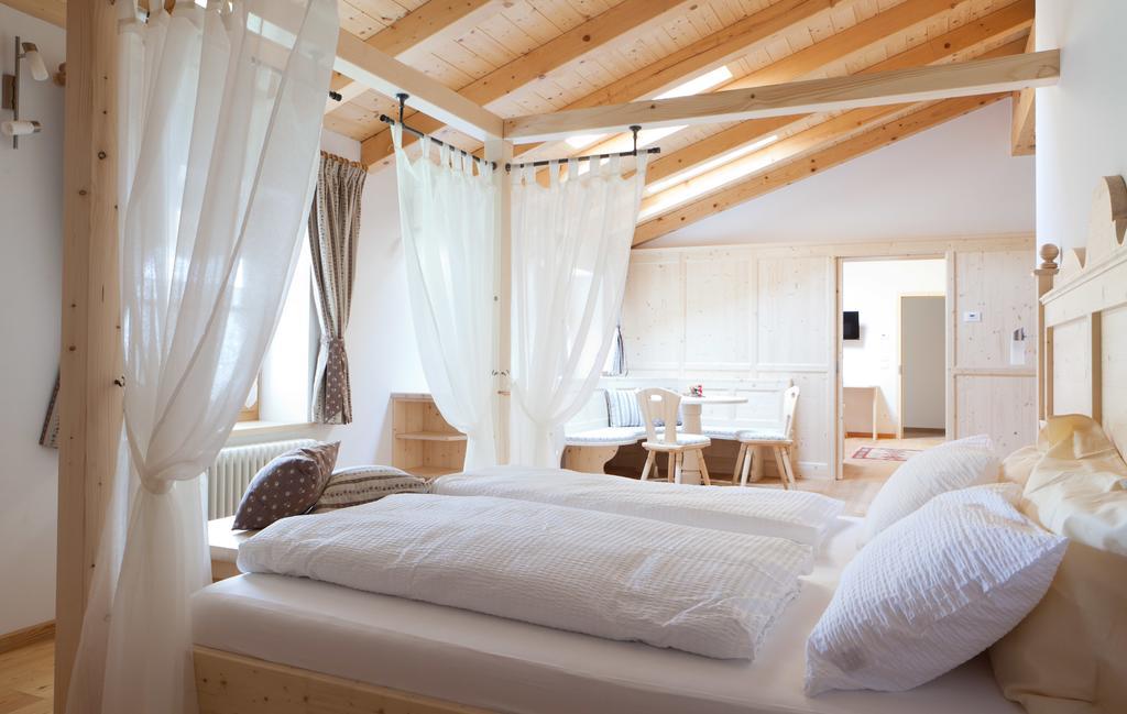 Coronata Haus Bed & Breakfast 3*